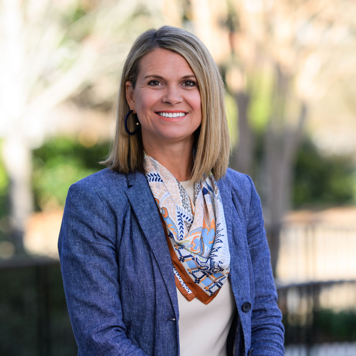 Linda Bruner headshot